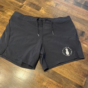 Billabong Girls size 14 swim shorts